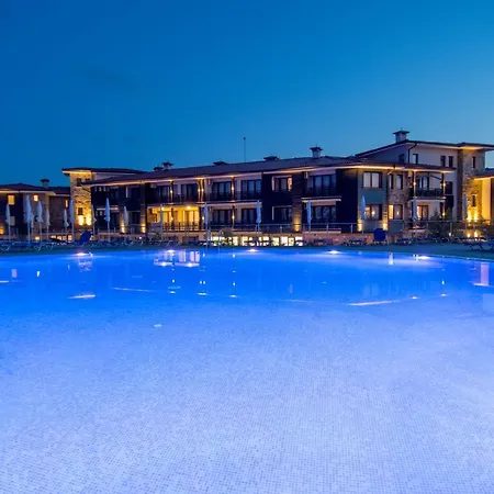 Nevis & Aqua Park Resort