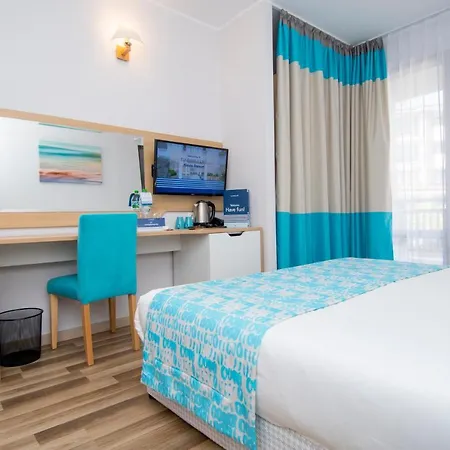 Nevis & Aqua Park 4* Slăntjev Brjag
