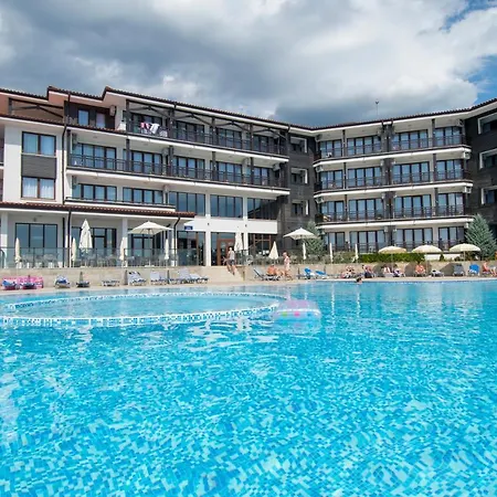Nevis & Aqua Park Resort