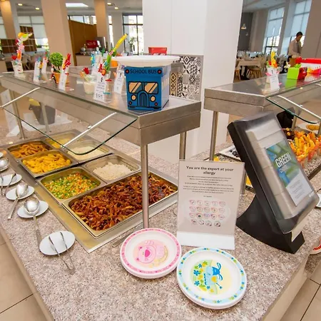 Üdülőközpont Nevis & Aqua Park 4*