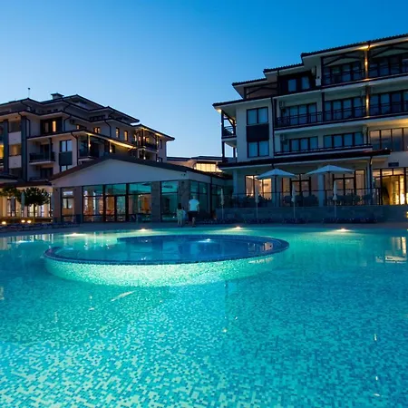 Nevis & Aqua Park Resort 4*