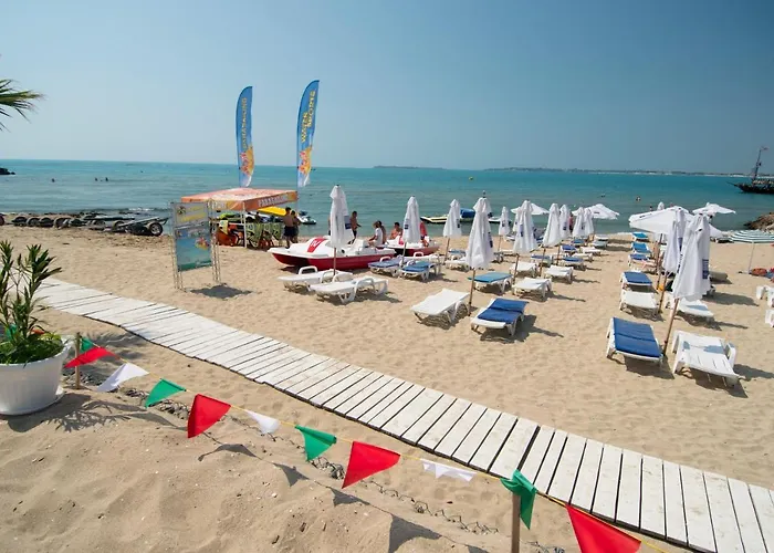 Ośrodek wypoczynkowy Nevis & Aqua Park 4*