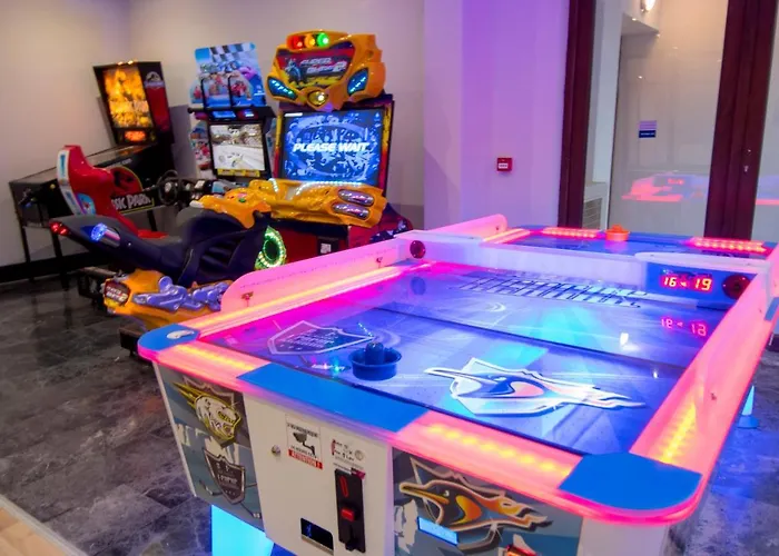 Nevis & Aqua Park 4* Słoneczny Brzeg