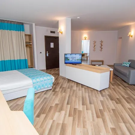 Θέρετρο Nevis & Aqua Park 4*