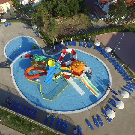 Nevis & Aqua Park Σάνι Μπιτς