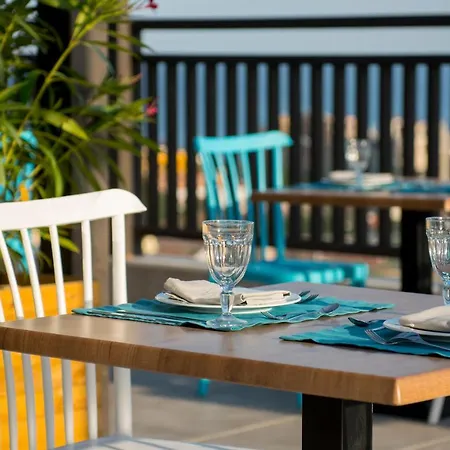 Nevis & Aqua Park Θέρετρο 4*