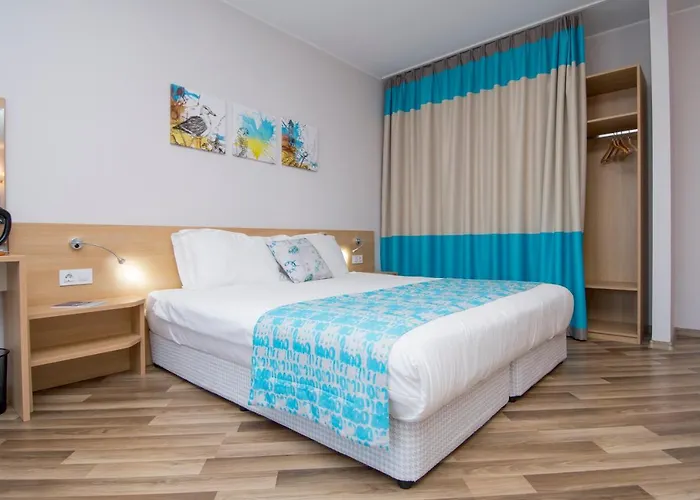 Resort Nevis & Aqua Park Sunny Beach