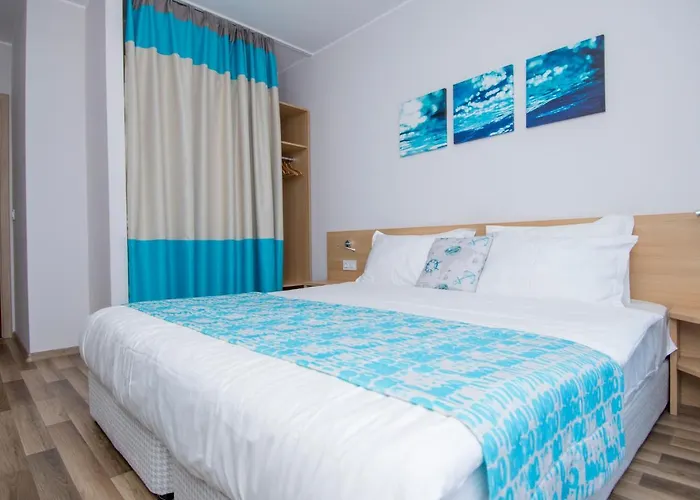 Nevis & Aqua Park Resort Sunny Beach